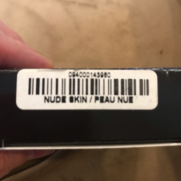 NEW Avon Mark Powder Buff Natural Skin Foundation Nude Skin - Picture 3 of 6